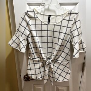 Design Lab Peblem Top - White with Black Lined Checks and Front Knotted Bow